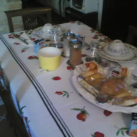 Giardino Agritourist Nocleg ze śniadaniem Controguerra