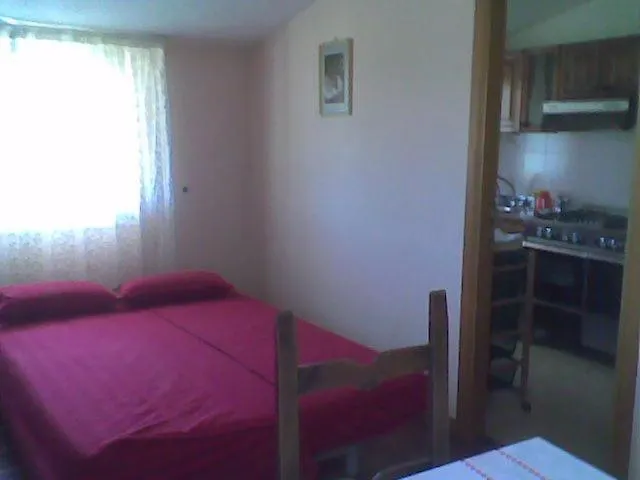 Giardino Agritourist Bed & Breakfast Controguerra