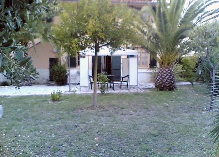 Giardino Agritourist 3*
