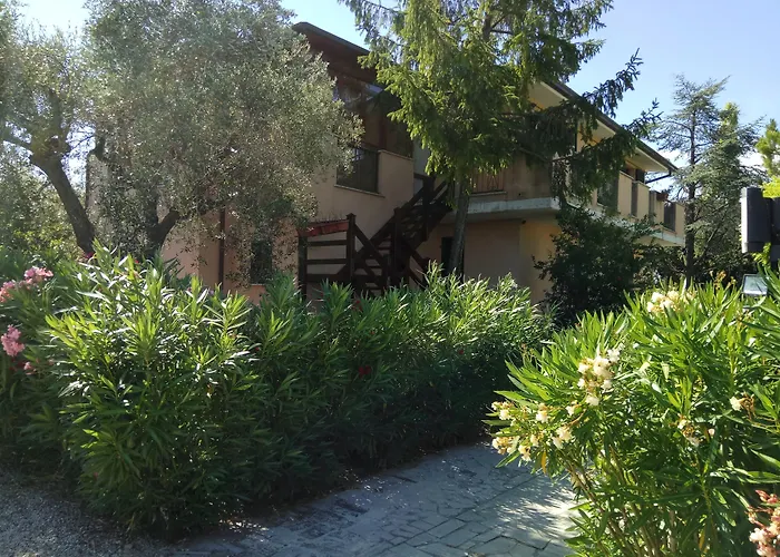 Giardino Agritourist 3*