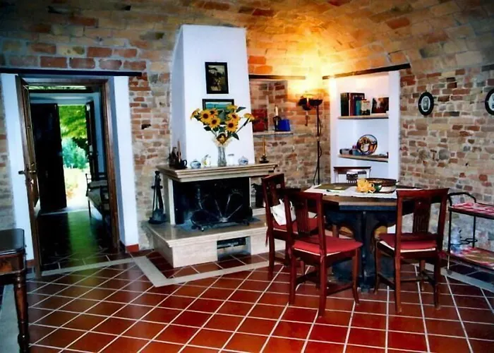 Bed & Breakfast Giardino Agritourist